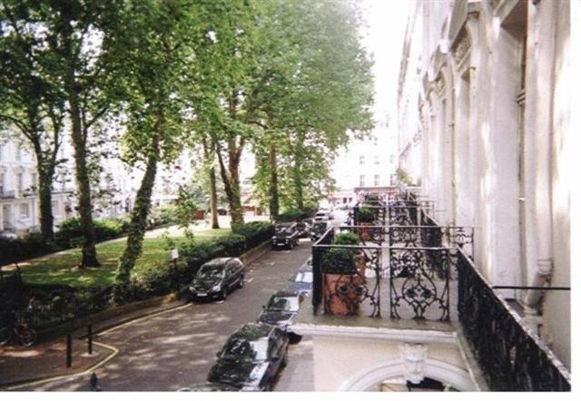 Tony'S House Hotel London Exterior photo